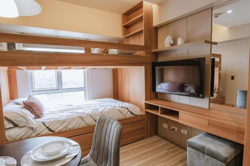 Qlairahs Nest 6th Floor
