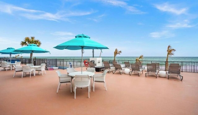 Relaxing 1BR Getaway | Pool + Beachfront Living