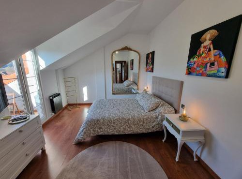 Romántico apartamento con terraza y piscina