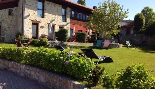 Rural apartment El Hospital de Villahormes for 2 people