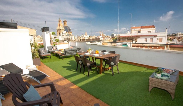 SingularStays Mar44 Terrace