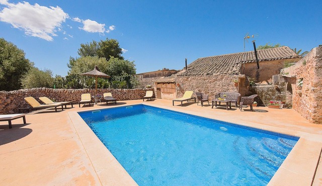 SON CALDÉS - Villa with private pool in Llucmajor. Free WiFi