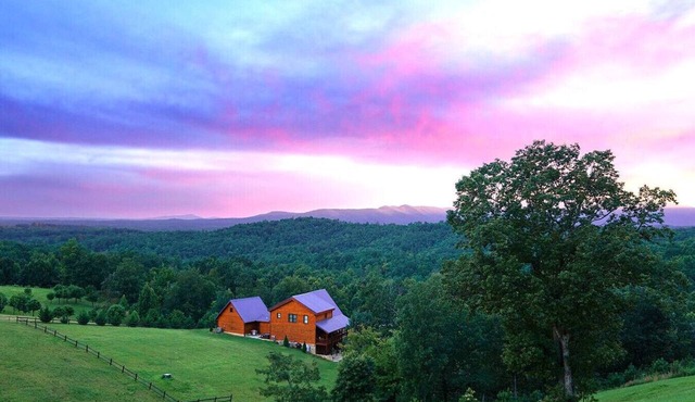 Spacious 5BR Mountain Escape Mt. Airy | With Views