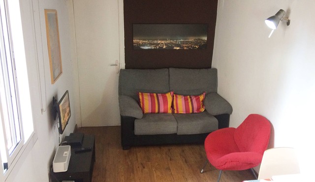 StayRambla - In the Heart of Barcelona, two blocks away from the Ramblas