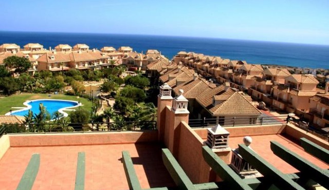 Studio Apartment Urb. Regency Sea View