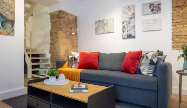 Stunning Duplex In El Carmen