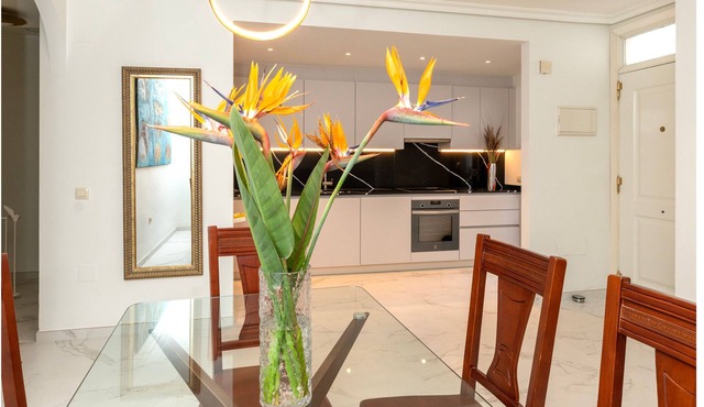 Sun Drenched Beautiful Home from Home Luxury