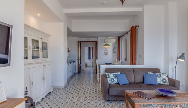 Superior Apartment 2 bedrooms sea view