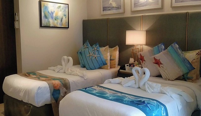 Tambuli Seaside Resort - Starfish Sanctuary 2 Twin Bed C14M