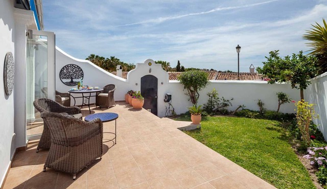 Tetuan 42 - El Oasis de Capistrano!