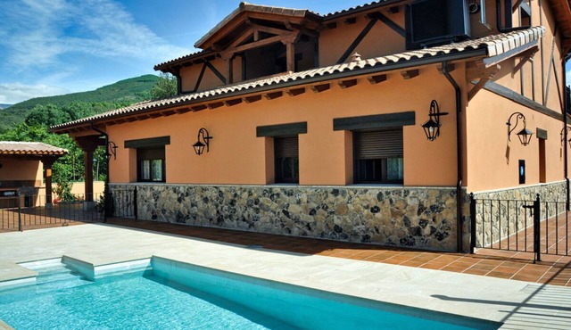 The Leaf. Charming rural house in Candeleda (Ávila)