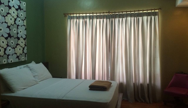The Purple Tree Bed & Breakfast