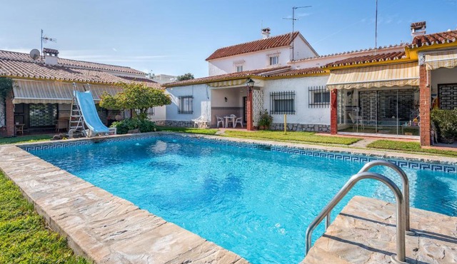 TYPICAL ANDALUSIAN VILLA