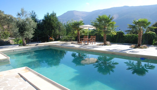 Unique cottage for 2 retreat with pool in Sierra Nevada National Park Alpujarras