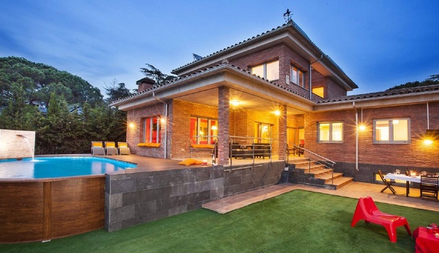 Villa 18 people, Train Direct Airport, NEW 2023 DISCOUNTS,