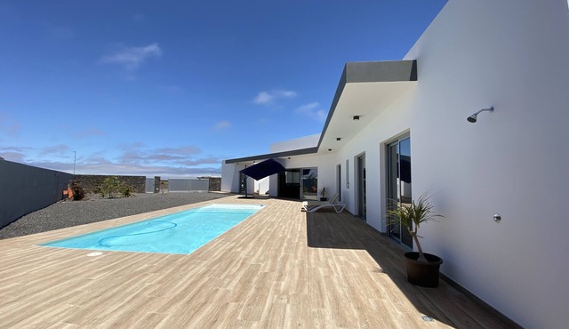 Villa at the foot of the Volcano