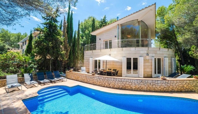 Villa 'Bonaire' with Private Pool, Wi-Fi and Air Conditioning