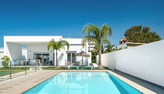 Villa 'Casa Pepi' with Private Pool, Wi-Fi and Air Conditioning