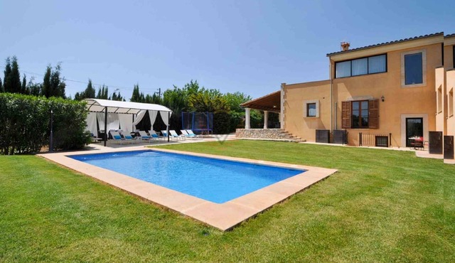 Villa close to Rafa Nadal Center in Manacor