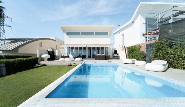 Villa "El Higuerón Con Vistas Al Mar" with Sea View, Private Pool & Wi-Fi
