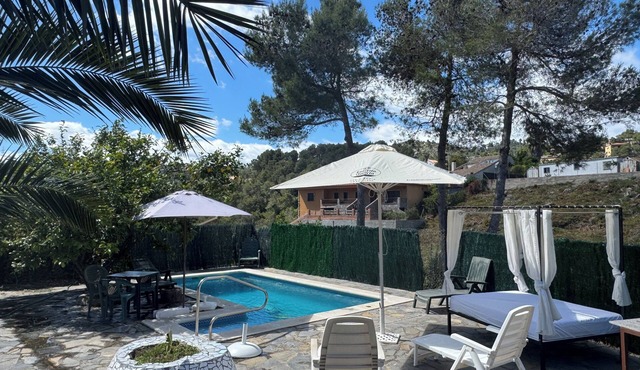 Villa Maria Mercedes