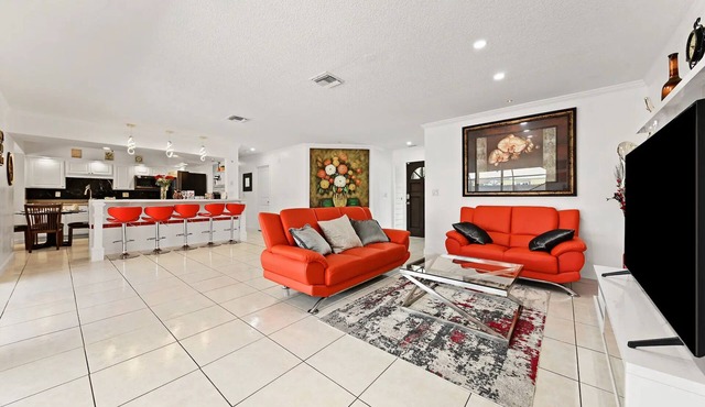 Waterfront Oasis, 5B, 4B, Jacuzzi, sleeps 12