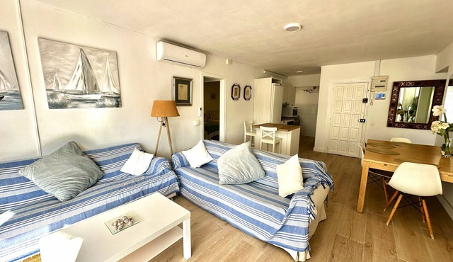 WELCS APARTMENT 373 PDA meters away from the sea
