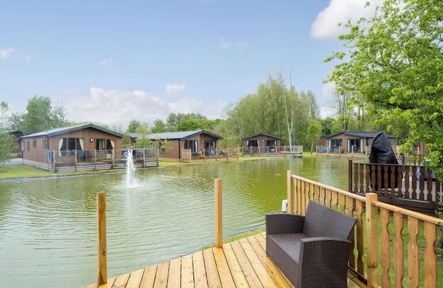 2 bedroom accommodation in Carnforth in Carnforth