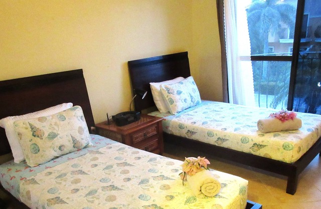 2 Bedroom Townhouse at Gold Coast, Close to the beaches of Aruba