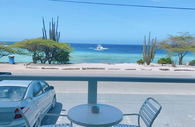 Bella Horizonte - Beachfront 3