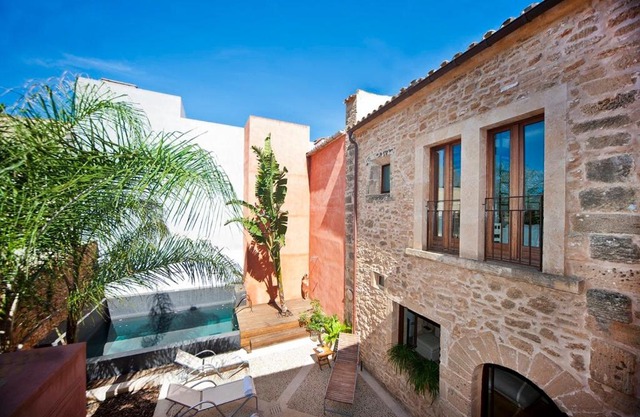 Casa Muralla