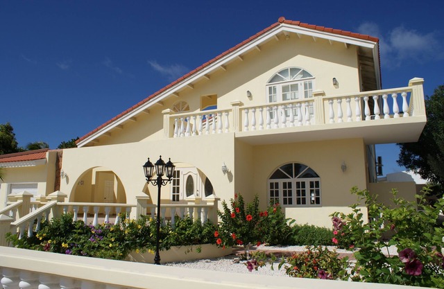La Dolce Vita Apartments,4 lovely apartments,1 minute drive from Arashi beach