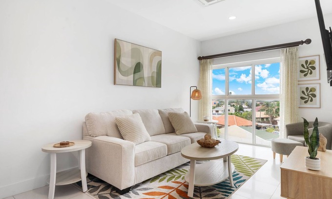 Turibana Condo | Beach Tennis Court And Resort Pool