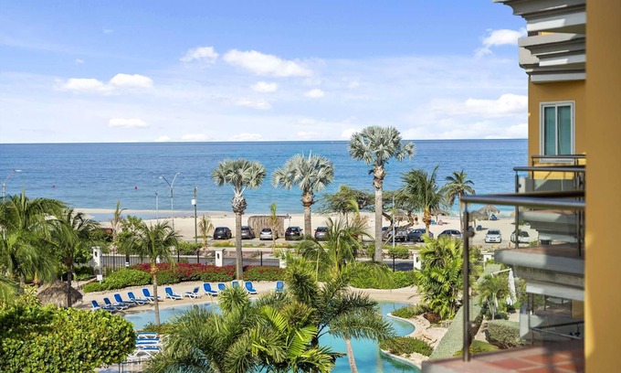 Oranjestad-West Condo | Beachfront - Flamingo Luxury 2BR condo - E423