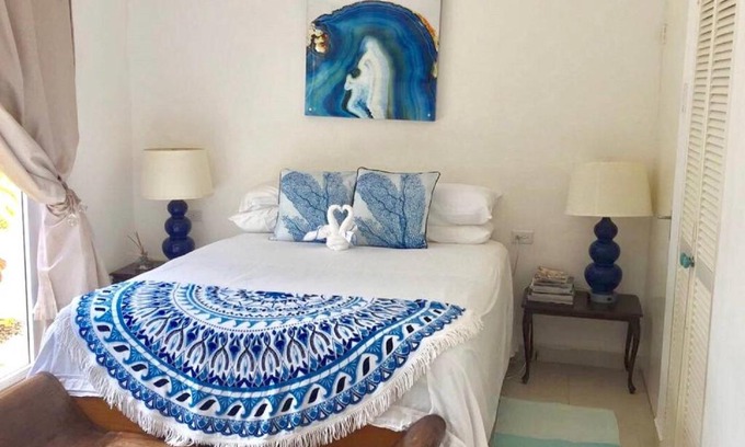 Pos Chiquito Apartment | Big Room A Spectacular Beach Front View