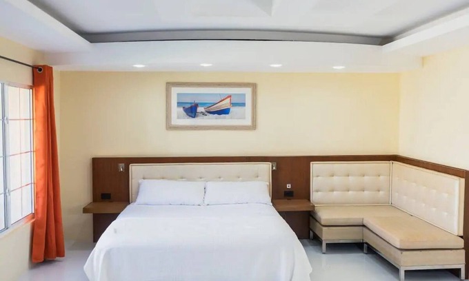 Ponton Apartment | Bon Bini Getaway #2 close to Eagle Beach, spacious studio