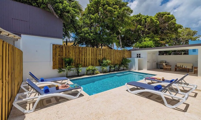 Washington House | Brand NEW Private Pool King Beds PalmBeach
