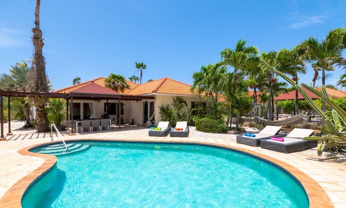 Sabana Liber Villapark Villa | Charming Paradise Five-bedroom villa - SL289 - New Listing!