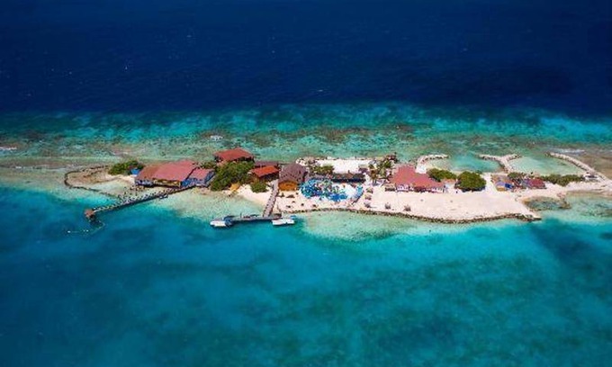 Oranjestad Hostel | Hostel ∙ 8 guests