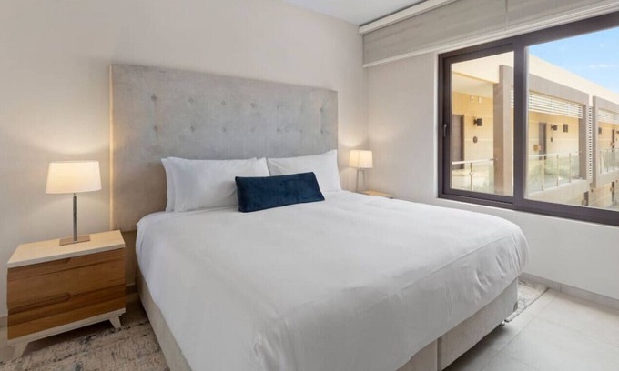 Gold Coast Apartment | Oro 34 by Bocobay | Modern Condo in Luxury Resort