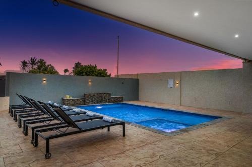 Ponton House | Prime Location 2br W Pool, Bbq & Close To Beach