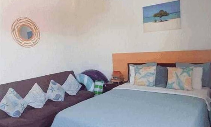 Opal Apartment | Studio Cocolishi, Walking - 10 min from the beach
