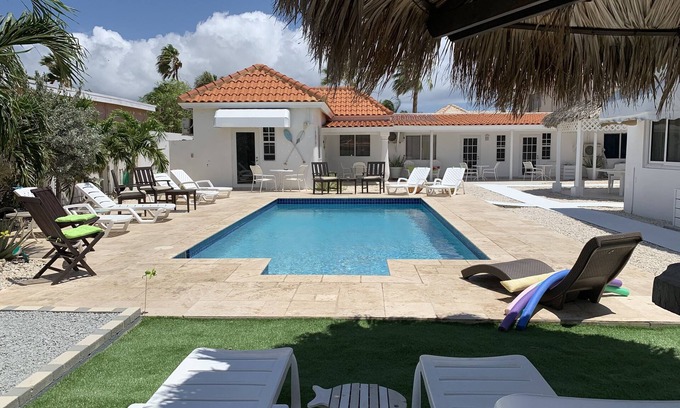 Noord Apartment | Tu Casita en Aruba (CRISTINA KING)