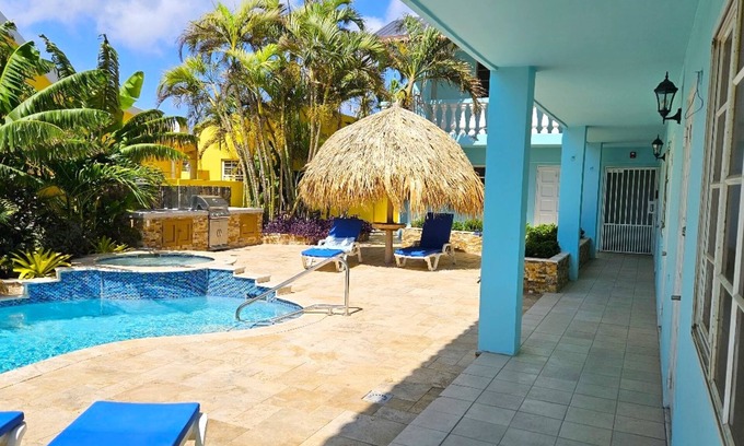 Noord Apartment | Wonderful 1-bedroom apartment 3 km from Eagle beach