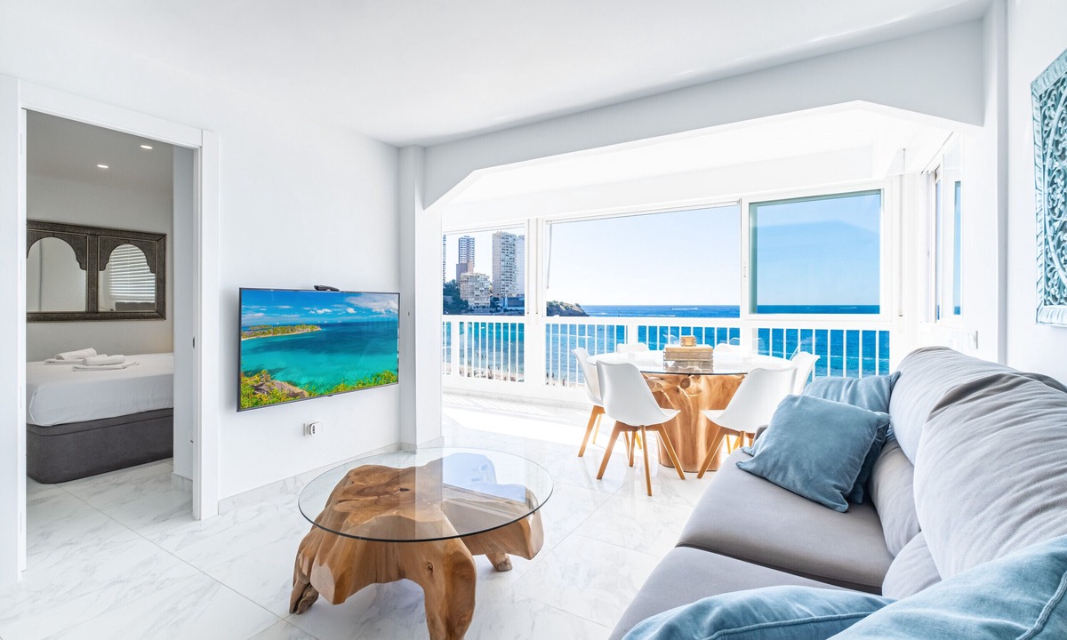 Benidorm Apartment | Veracruz 5-C Deluxe Apartment Levante Beach