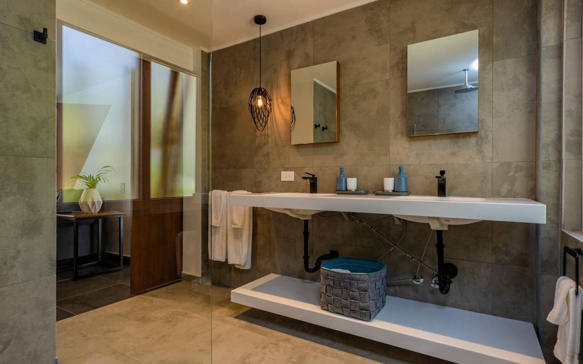 Photo of Bathroom in Malmok