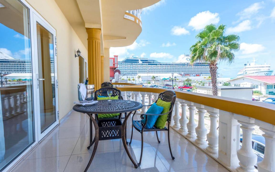 Photo of Others in Oranjestad