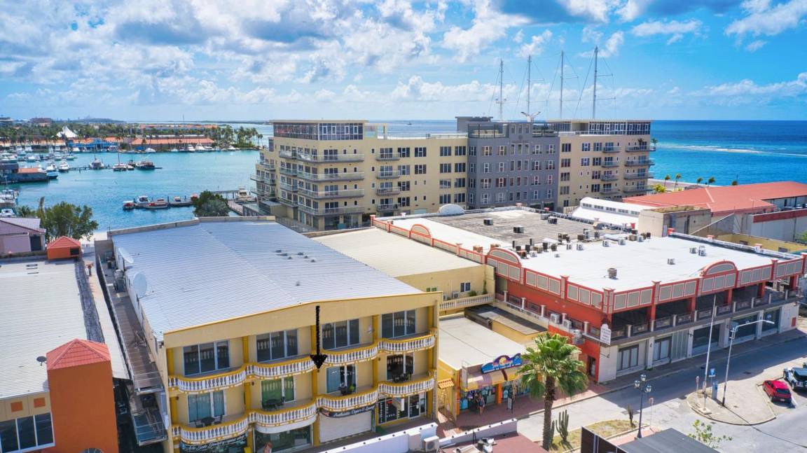 Photo of Others in Oranjestad