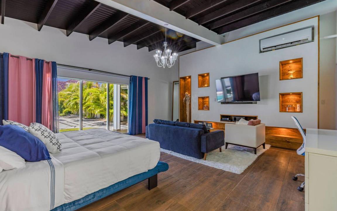 Photo of Livingroom in Moko