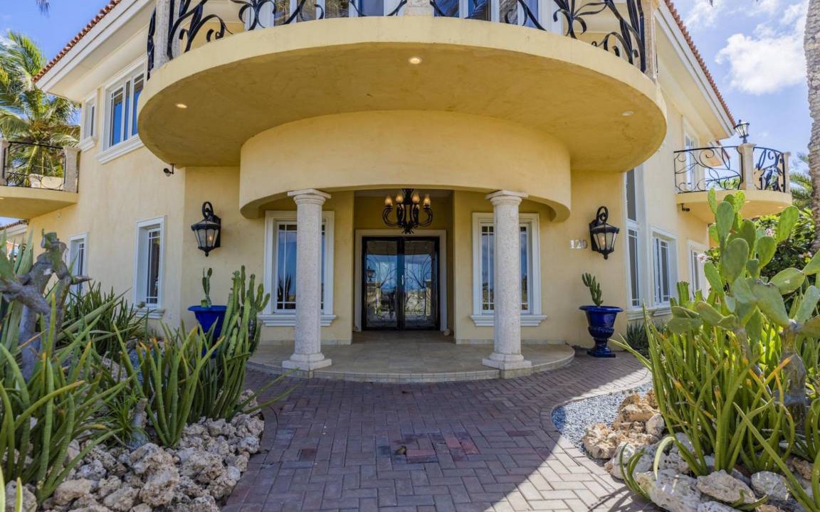 Photo of Patio Balcony in Opal